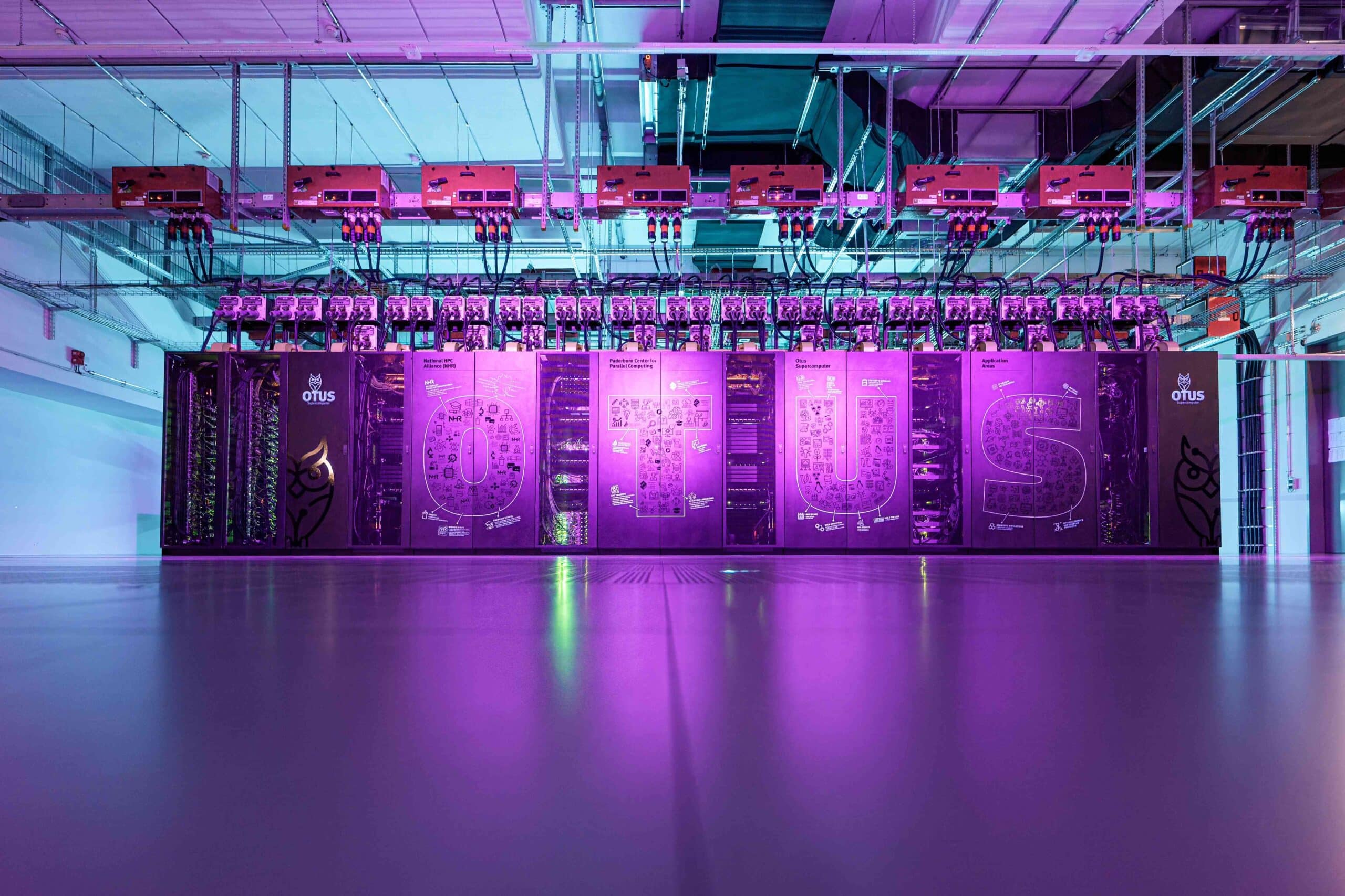 Beitragsbild zu Supercomputer „Otus“: Paderborns neues IT-Herzstück